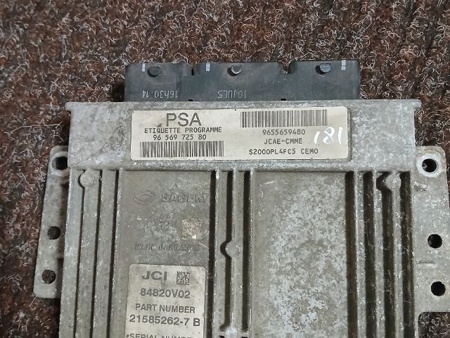 bontott PEUGEOT 206 Motorvezérlő