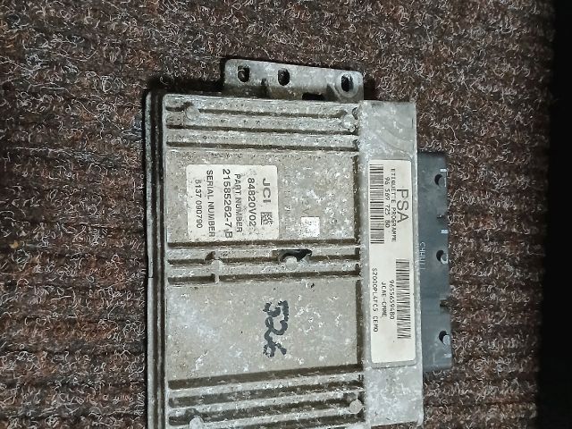 bontott PEUGEOT 206 Motorvezérlő