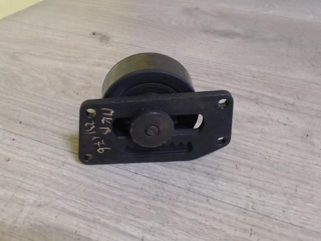 bontott PEUGEOT 206 Szíjfeszítő Görgő