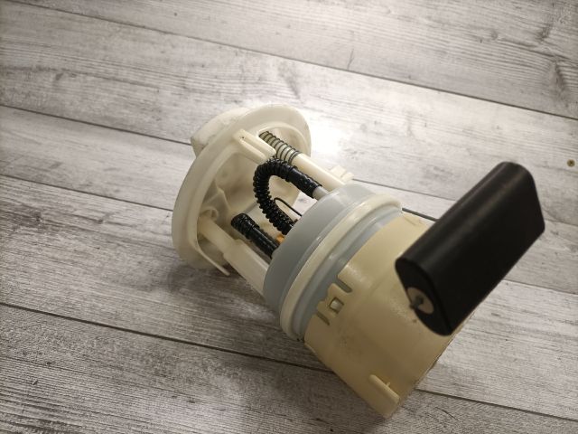 bontott PEUGEOT 206 Üzemanyag Szivattyú