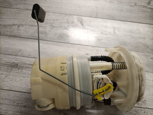 bontott PEUGEOT 206 Üzemanyag Szivattyú