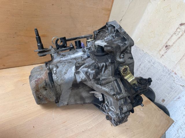 bontott PEUGEOT 206 Váltó (Mechanikus)