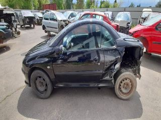 bontott PEUGEOT 206 Bal első Féknyereg Munkahengerrel