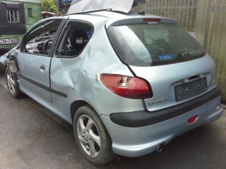 bontott PEUGEOT 206 Bal hátsó Rugó