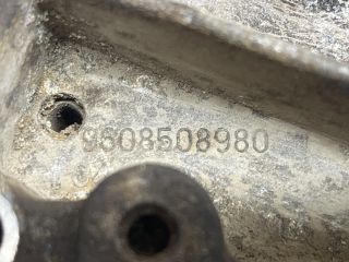 bontott PEUGEOT 206 Első Főtengely Szimmeringház