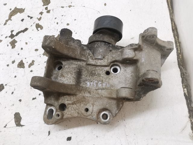 bontott PEUGEOT 206 Generátor Tartó Bak