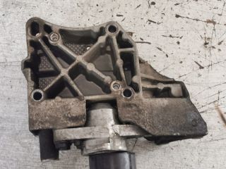 bontott PEUGEOT 206 Generátor Tartó Bak