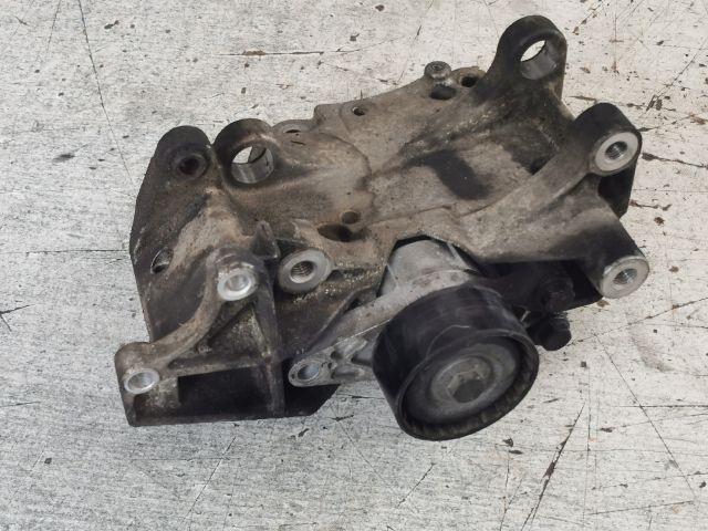 bontott PEUGEOT 206 Generátor Tartó Bak