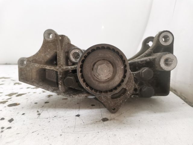 bontott PEUGEOT 206 Generátor Tartó Bak