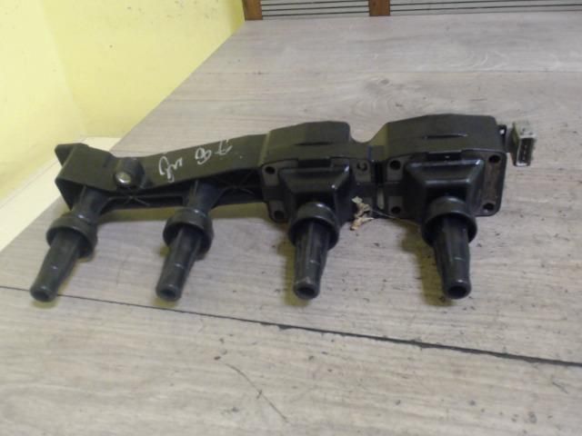bontott PEUGEOT 206 Gyújtótrafó