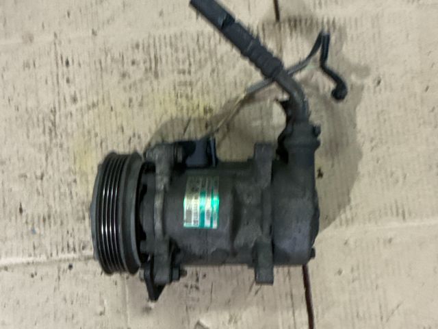 bontott PEUGEOT 206 Klímakompresszor