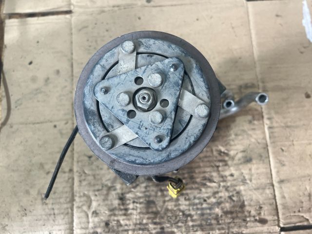 bontott PEUGEOT 206 Klímakompresszor