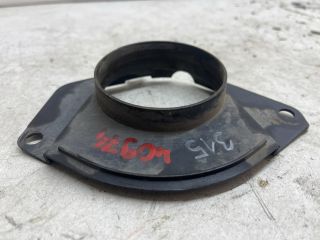 bontott PEUGEOT 206 Külső Alsó Vezérlés Burkolat