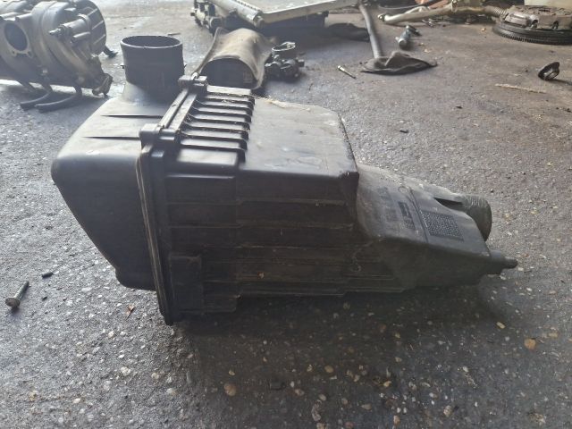 bontott PEUGEOT 206 Légszűrő Ház