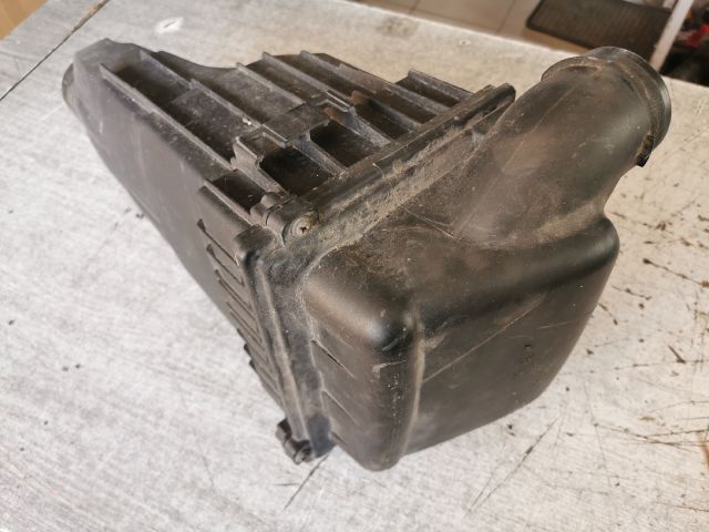 bontott PEUGEOT 206 Légszűrő Ház