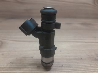 bontott PEUGEOT 206 Porlasztó (1 db)