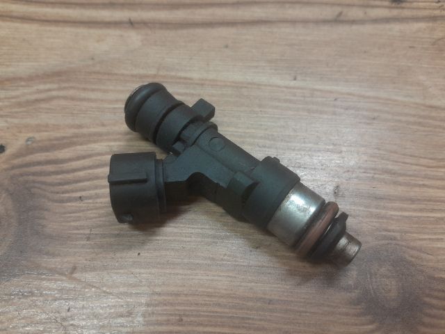 bontott PEUGEOT 206 Porlasztó (1 db)