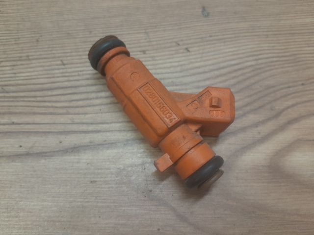 bontott PEUGEOT 206 Porlasztó (1 db)