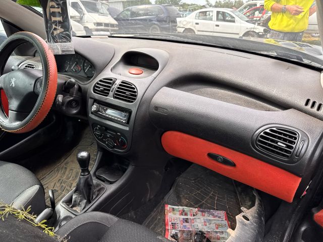 bontott PEUGEOT 206 Porlasztó (1 db)