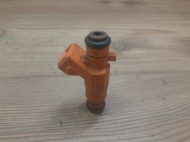 bontott PEUGEOT 206 Porlasztó (1 db)