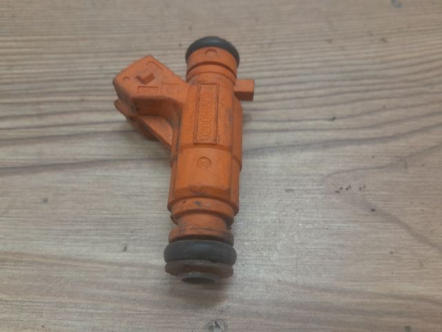 bontott PEUGEOT 206 Porlasztó (1 db)