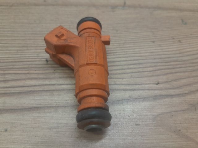 bontott PEUGEOT 206 Porlasztó (1 db)