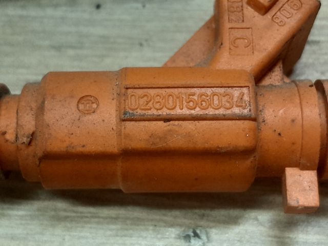 bontott PEUGEOT 206 Porlasztó (1 db)