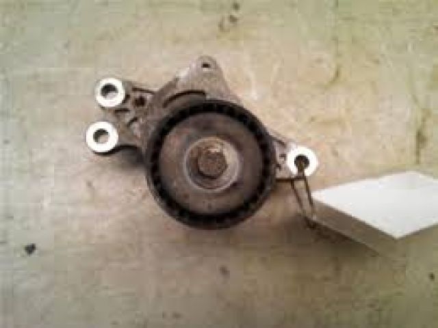 bontott PEUGEOT 206 Szíjfeszítő Görgő