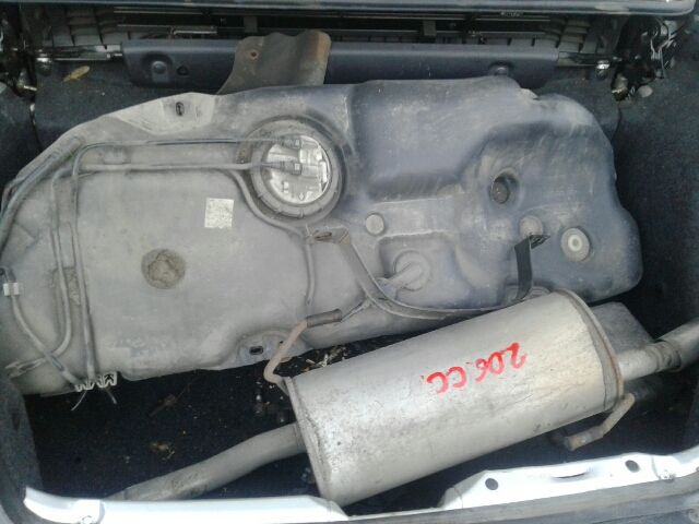 bontott PEUGEOT 206 Tank