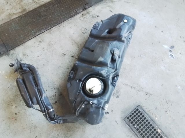 bontott PEUGEOT 206 Tank