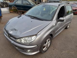 bontott PEUGEOT 206 Bal hátsó Rugó