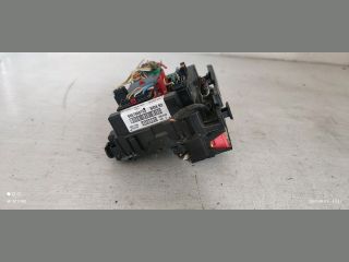 bontott PEUGEOT 206 Biztosítéktábla Motortér