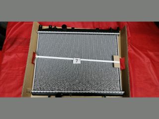 bontott PEUGEOT 206 Vízhűtő Radiátor (Klímás)