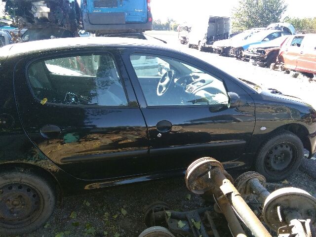 bontott PEUGEOT 206 Klímahűtő Radiátor