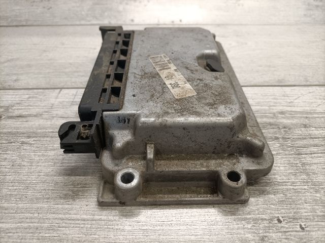 bontott PEUGEOT 206 Motorvezérlő