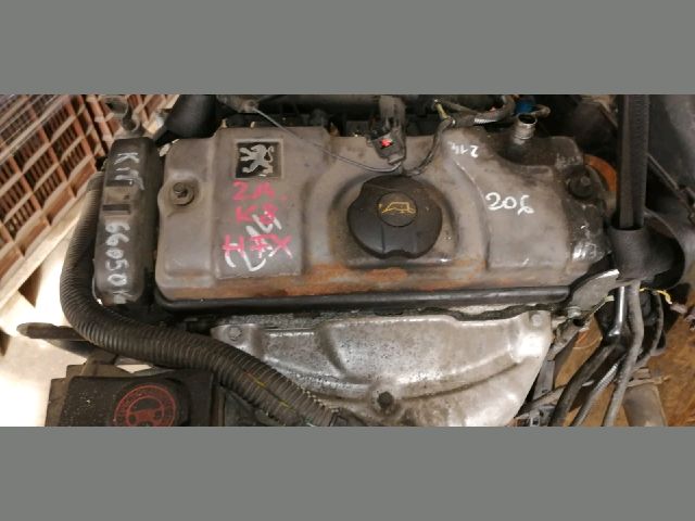 bontott PEUGEOT 206 Motor (Fűzött blokk hengerfejjel)
