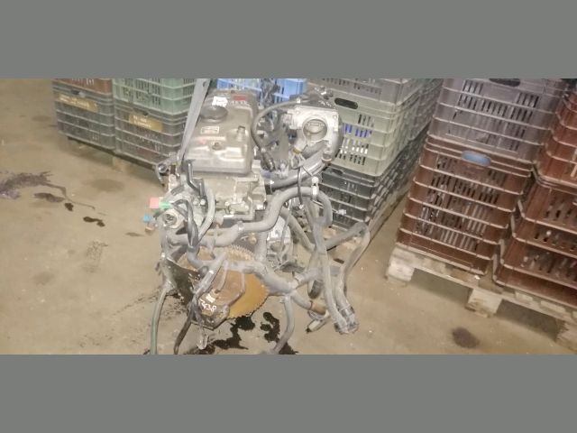 bontott PEUGEOT 206 Motor (Fűzött blokk hengerfejjel)