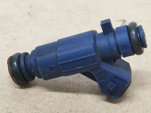 bontott PEUGEOT 206 Porlasztó (1 db)