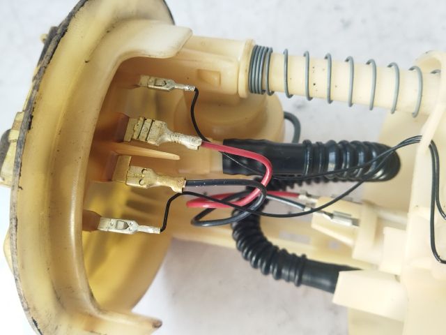 bontott PEUGEOT 206 Üzemanyag Szivattyú