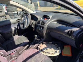 bontott PEUGEOT 206 Bal első Gólyaláb (Lengécsillapító, Rugó)