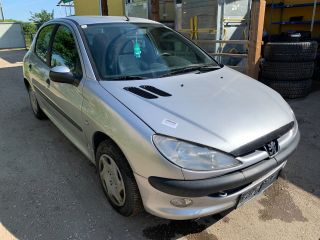 bontott PEUGEOT 206 Főtengely Szíjtárcsa