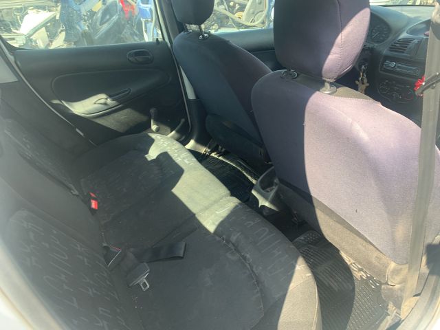 bontott PEUGEOT 206 Gyújtáskapcsoló Házzal