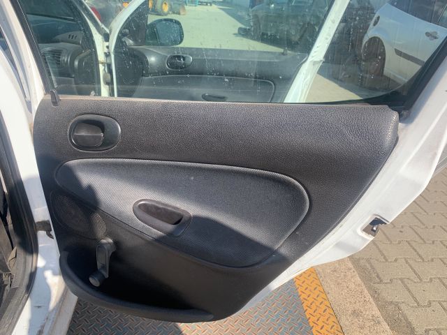 bontott PEUGEOT 206 Gyújtáskapcsoló Házzal