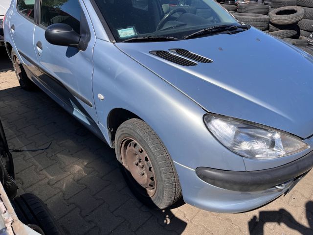 bontott PEUGEOT 206 Homlokfal (Üres lemez)