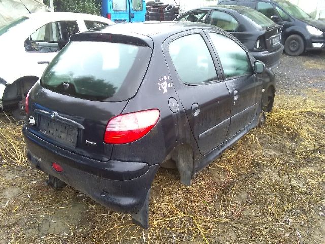 bontott PEUGEOT 206 Jobb Féltengely