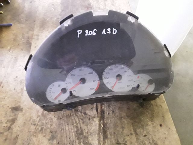 bontott PEUGEOT 206 Kilométeróra