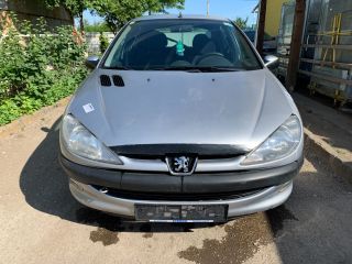 bontott PEUGEOT 206 Nívópálca