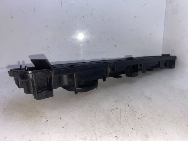 bontott PEUGEOT 206 Szelepfedél