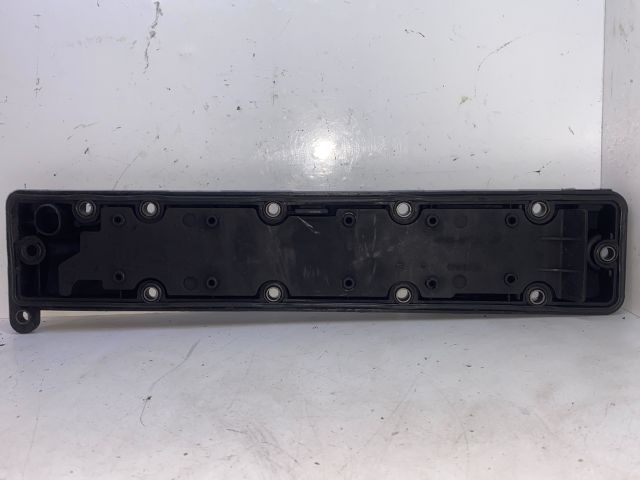 bontott PEUGEOT 206 Szelepfedél