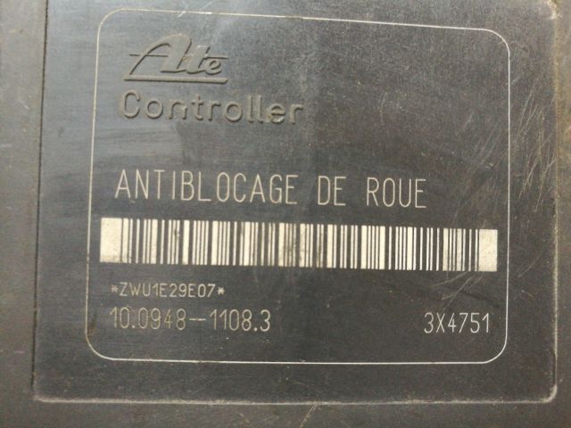 bontott PEUGEOT 206 ABS Kocka